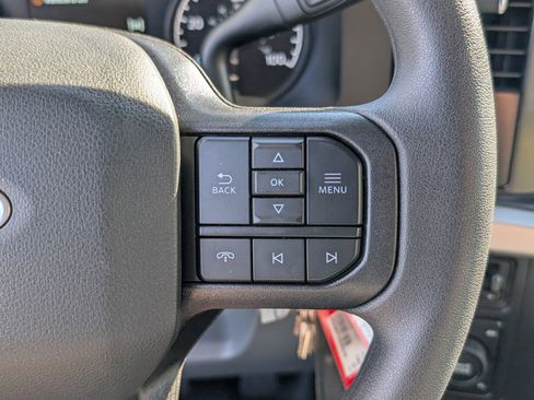 New 2025 Ford F550 4x4 Crew Cab image 28