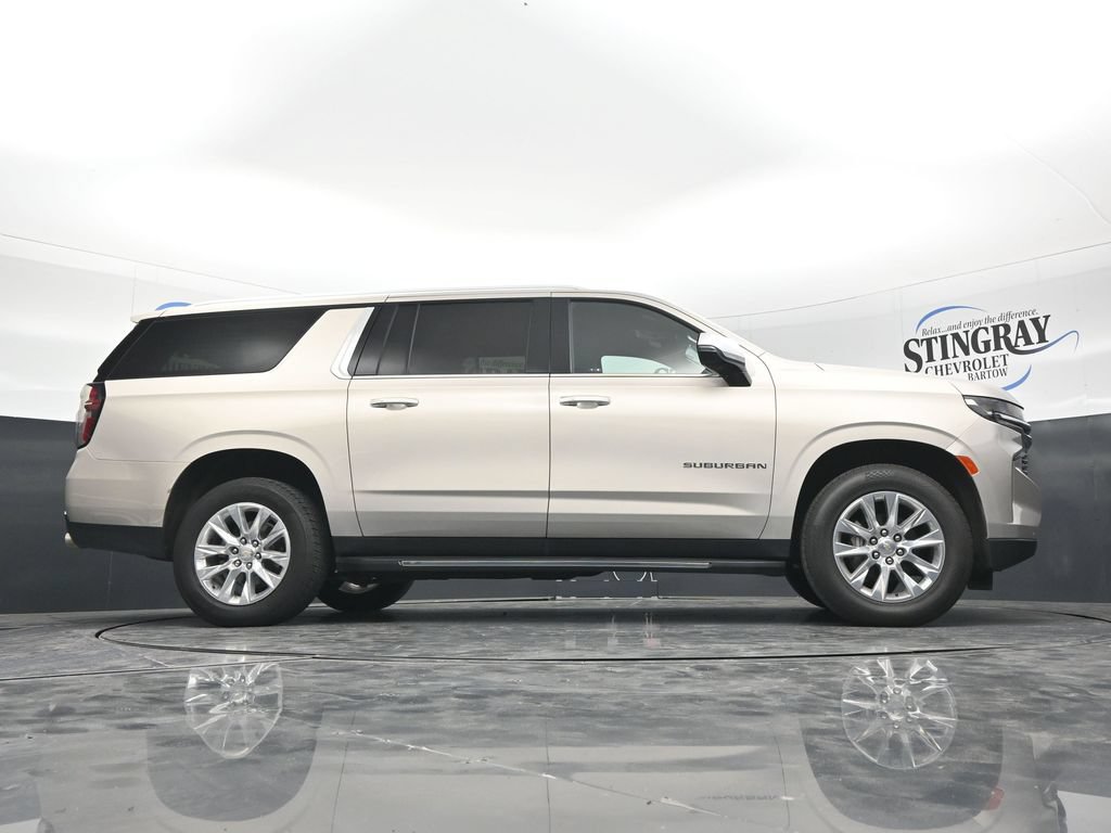 Used 2024 Chevrolet Suburban Premier RWD image 36