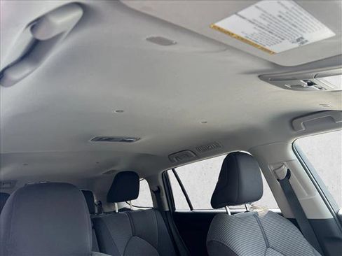 Certified 2025 Toyota Highlander LE image 25