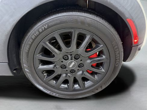 Used 2019 MINI Cooper S image 7