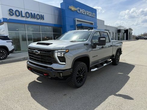 New 2026 Chevrolet Silverado 2500 LT w/ Trail Boss Package AWD/4WD image 1