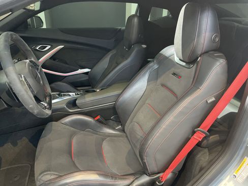 Used 2023 Chevrolet Camaro ZL1 RWD image 21