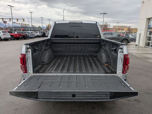 Used 2018 Ford F150 Raptor w/ Equipment Group 802A Luxury image 32