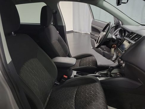 Used 2024 Mitsubishi Outlander Sport ES AWD/4WD image 28