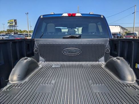 Used 2025 Ford F150 Lightning Flash image 13