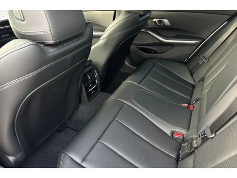 Used 2025 BMW M340i xDrive image 13