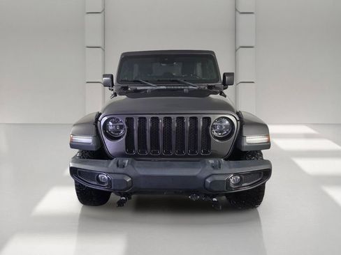 Used 2021 Jeep Wrangler Unlimited Sahara AWD/4WD image 3