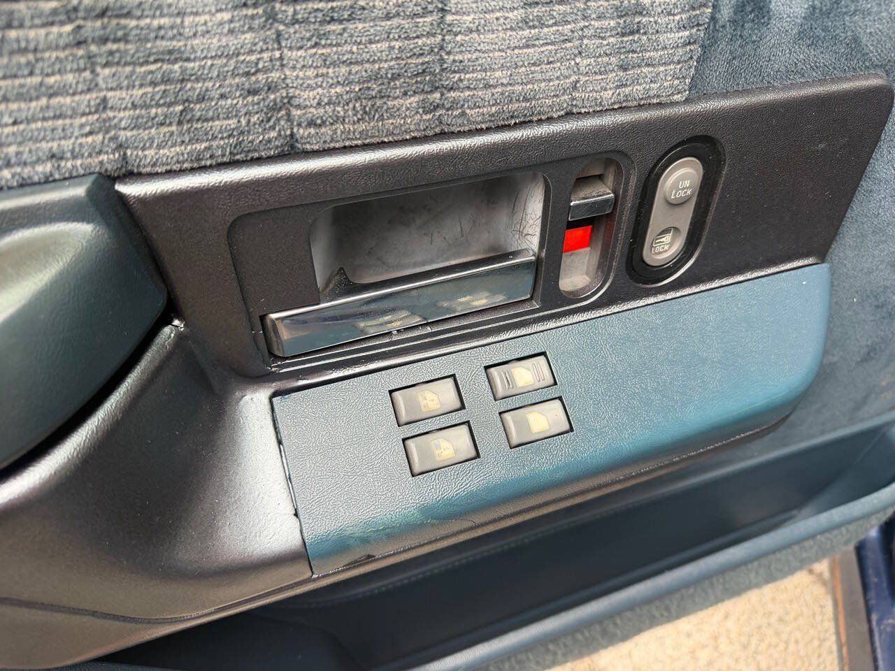 Used 1993 Chevrolet Silverado 3500 2WD Crew Cab image 19