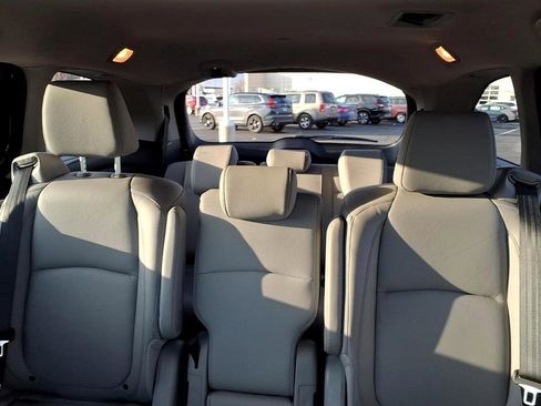 Certified 2024 Honda Odyssey EX-L image 20