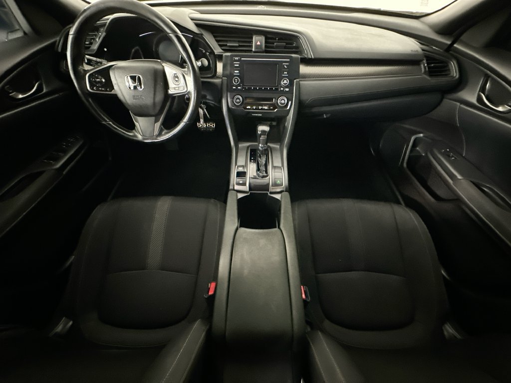 Used 2018 Honda Civic Sport image 11