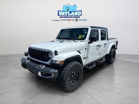 Used 2024 Jeep Gladiator Sport AWD/4WD image 20