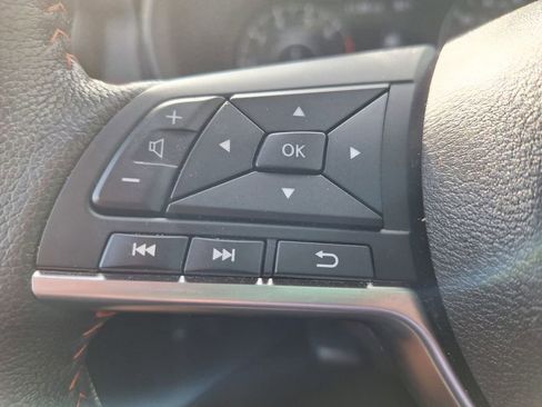 Certified 2024 Nissan Kicks SR w/ SR Premium Package image 13