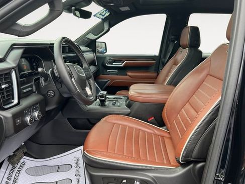 Used 2023 GMC Sierra 1500 Denali Ultimate image 9