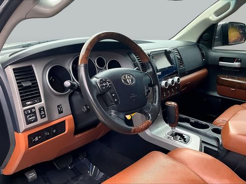 Used 2013 Toyota Tundra Platinum AWD/4WD image 17