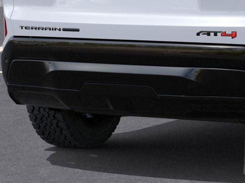 New 2026 GMC Terrain AT4 w/ LPO, Black Badging Package AWD/4WD image 14