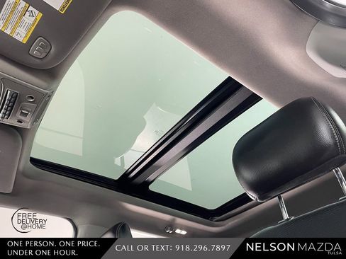 Used 2017 Ford F350 Lariat w/ Lariat Ultimate Package image 24