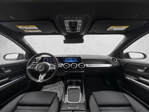 Used 2026 Mercedes-Benz GLB 250 image 18