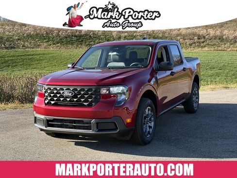 New 2025 Ford Maverick XLT image 1