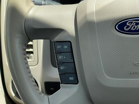 Used 2012 Ford Escape XLT FWD image 29