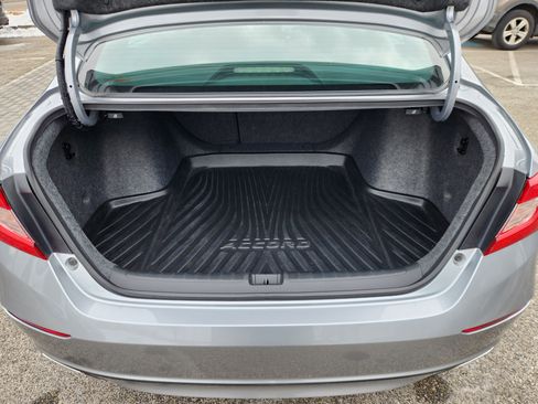 Used 2019 Honda Accord Sport image 18