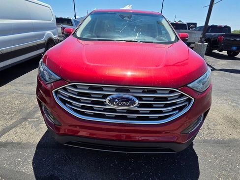 Used 2024 Ford Edge Titanium AWD/4WD image 2