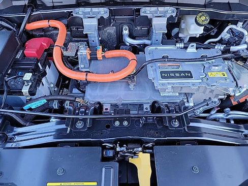 Used 2023 Nissan Ariya FWD image 37