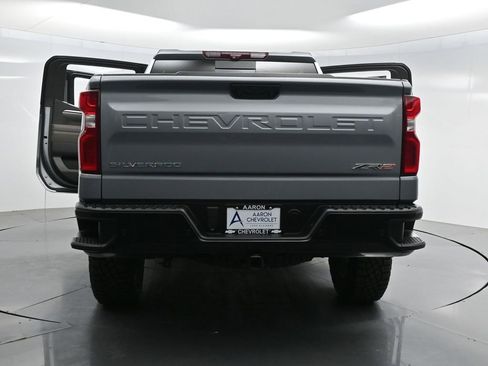 Used 2024 Chevrolet Silverado 1500 ZR2 w/ Technology Package image 52