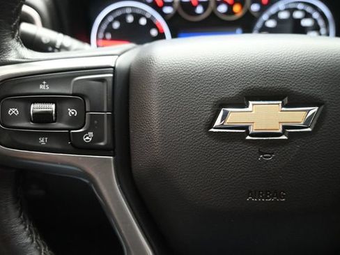 Used 2023 Chevrolet Silverado 2500 LTZ AWD/4WD image 25