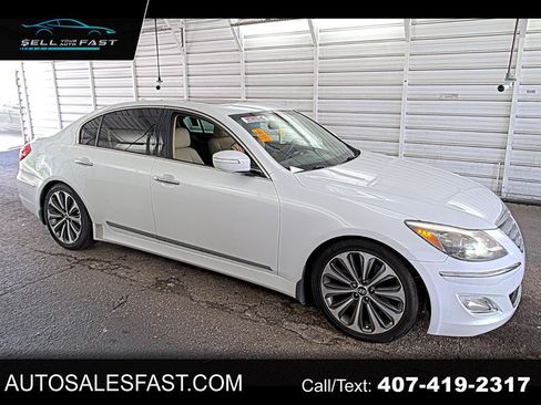 Used 2013 Hyundai Genesis 5.0 R-Spec RWD image 1