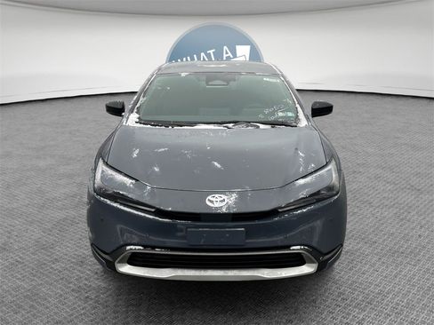 New 2026 Toyota Prius Plug-In Hybrid image 9