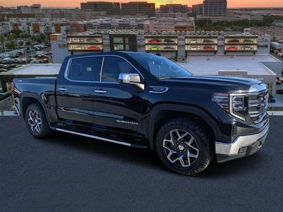 Used 2023 GMC Sierra 1500 SLT w/ SLT Premium Package
