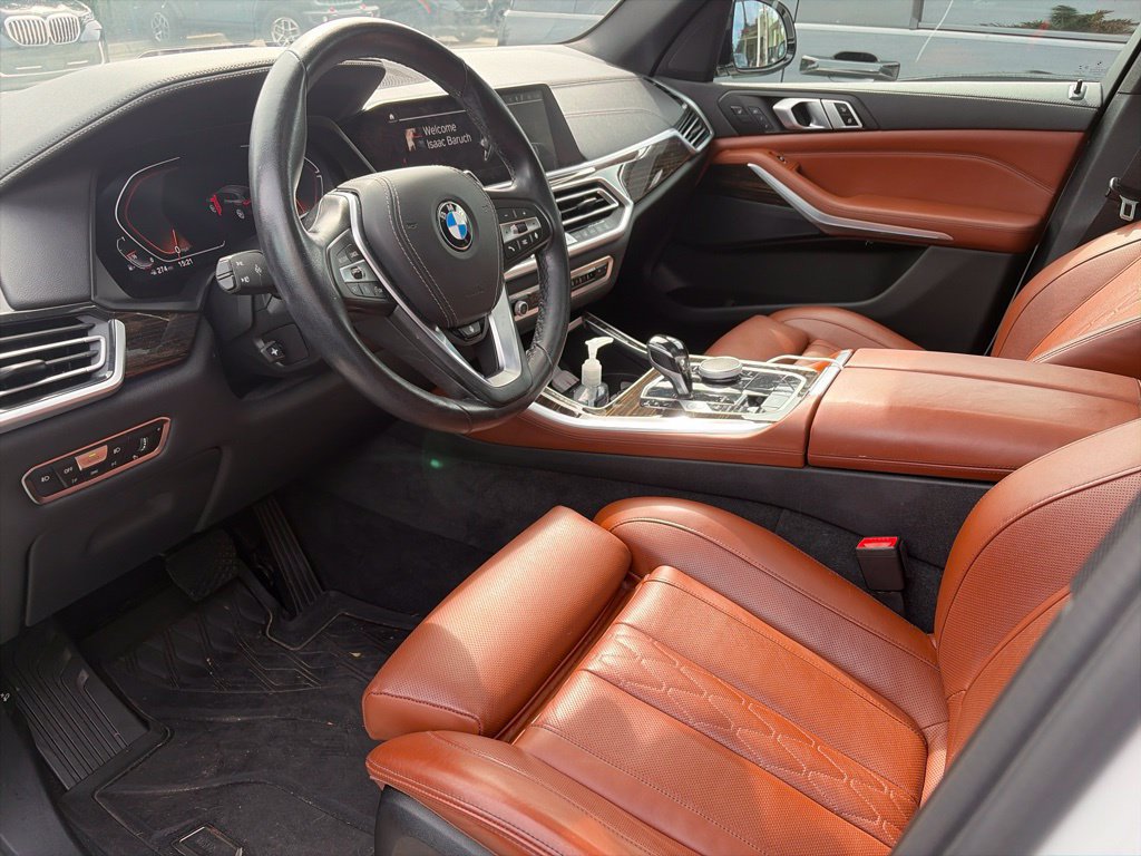 Used 2021 BMW X5 xDrive40i w/ Premium Package 3 AWD/4WD image 2