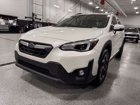 Used 2023 Subaru Crosstrek 2.5i Limited w/ Moonroof Package image 31