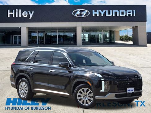 Used 2025 Hyundai Palisade SEL image 2