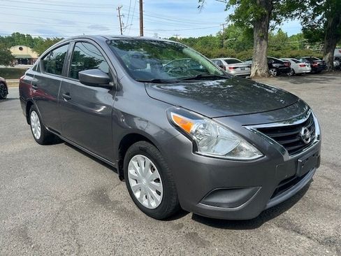 Used 2018 Nissan Versa S Plus FWD image 6
