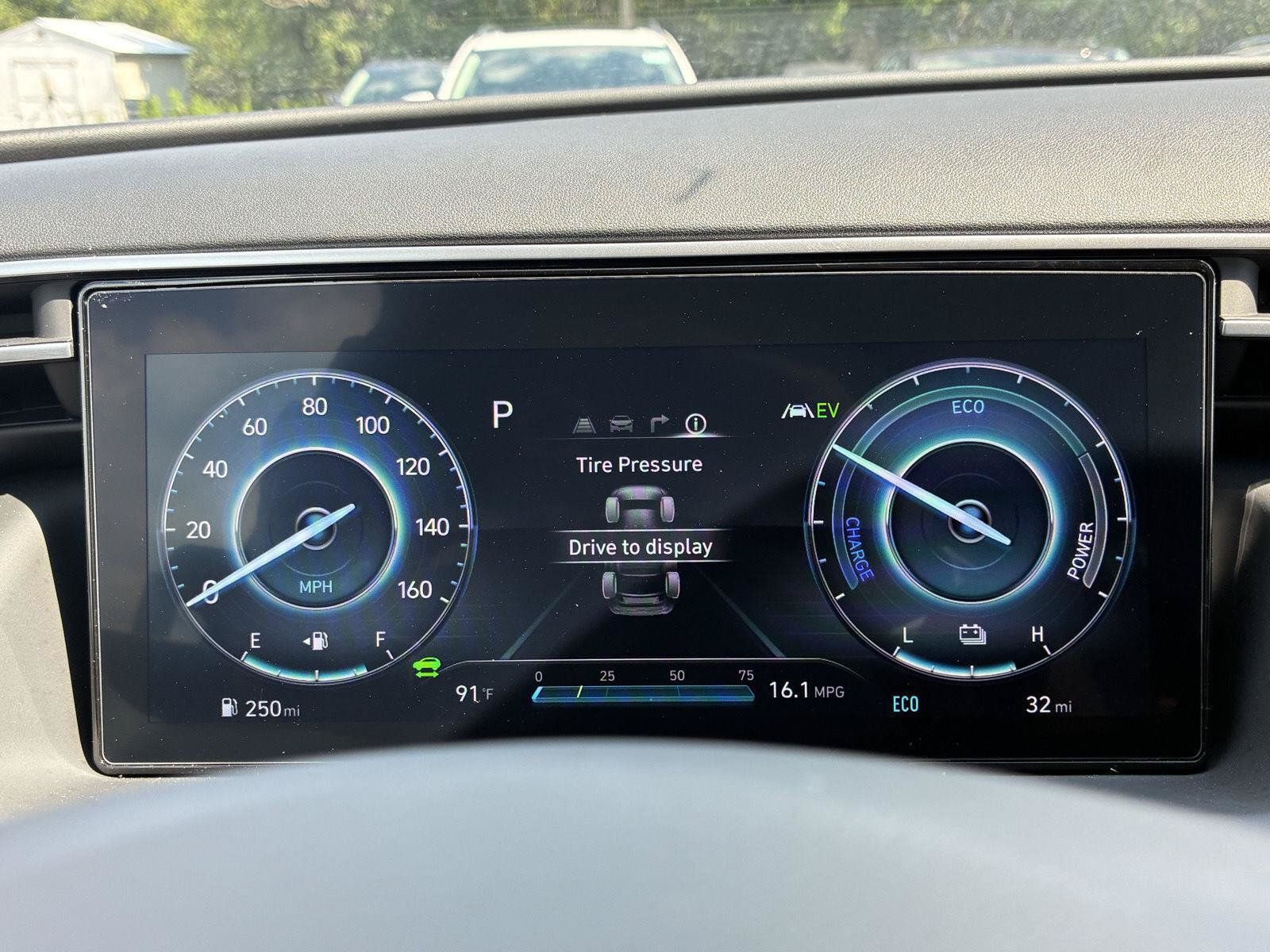 New 2024 Hyundai Tucson Limited AWD/4WD image 28