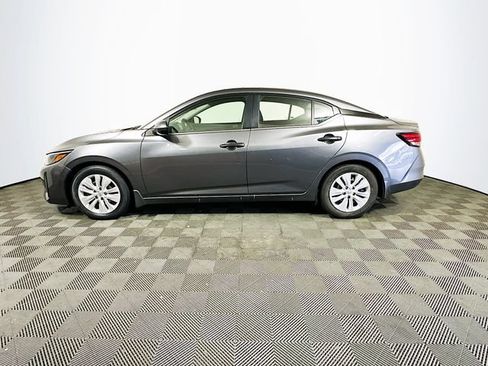 Used 2025 Nissan Sentra S FWD image 5