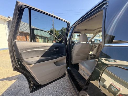 Used 2018 Honda Pilot EX-L image 16