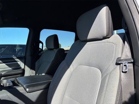 Used 2022 RAM 1500 Big Horn image 12