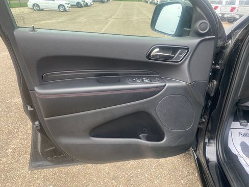 Used 2025 Dodge Durango GT AWD/4WD image 19