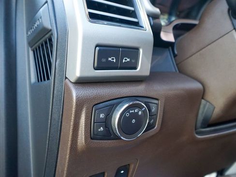 Used 2020 Ford F250 King Ranch w/ King Ranch Ultimate Package image 23