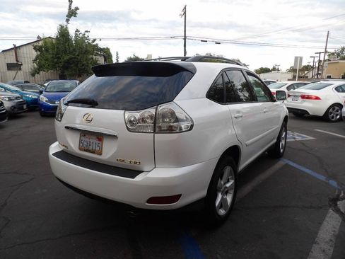 Used 2004 Lexus RX 330 FWD image 3