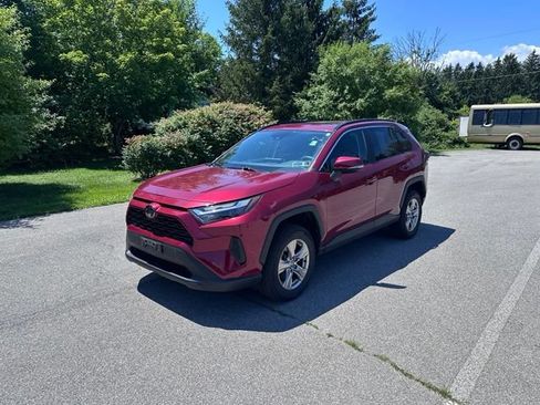 Used 2023 Toyota RAV4 XLE w/ Convenience Package AWD/4WD image 7