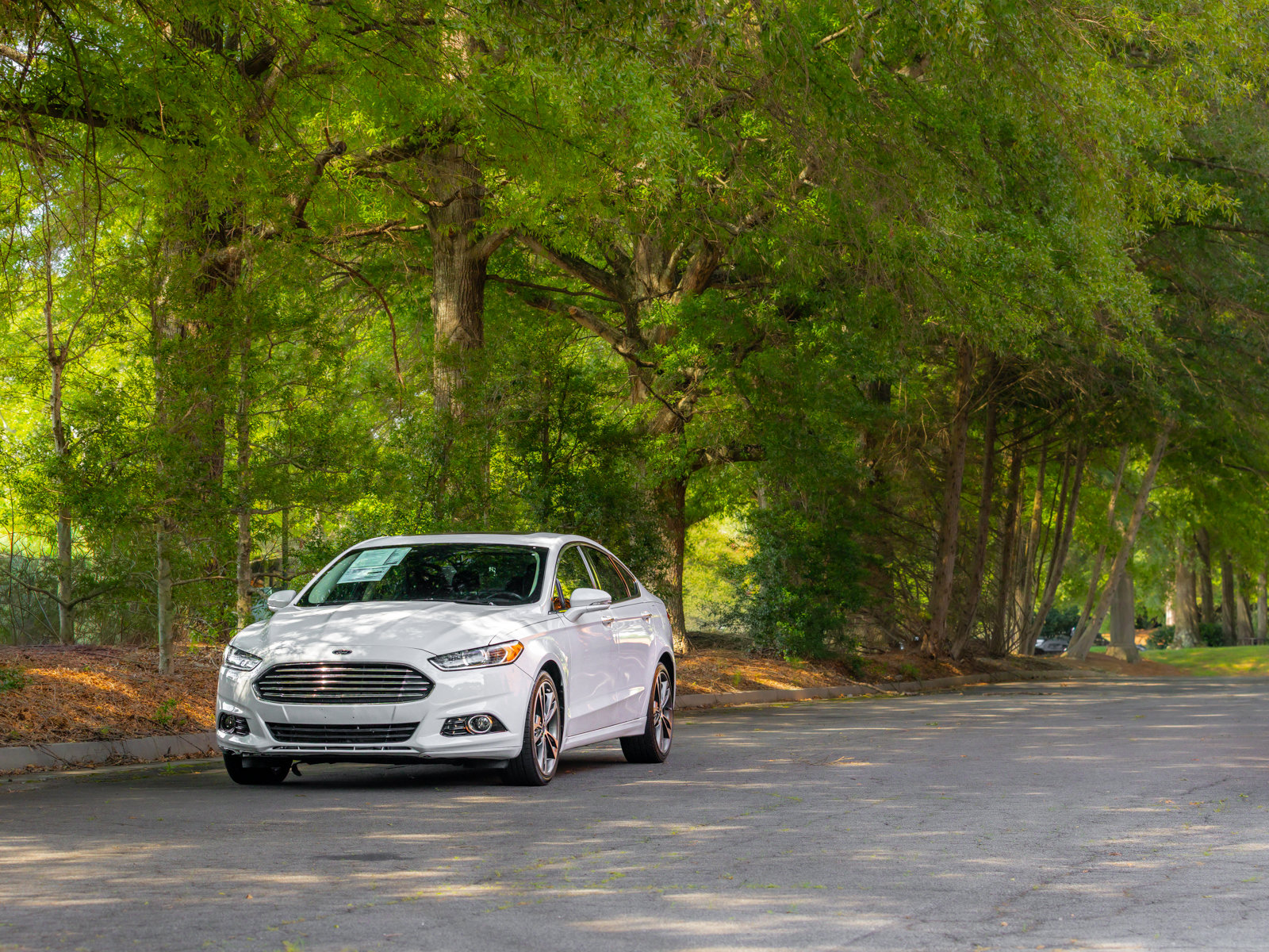 Used 2020 Ford Fusion Titanium FWD image 37