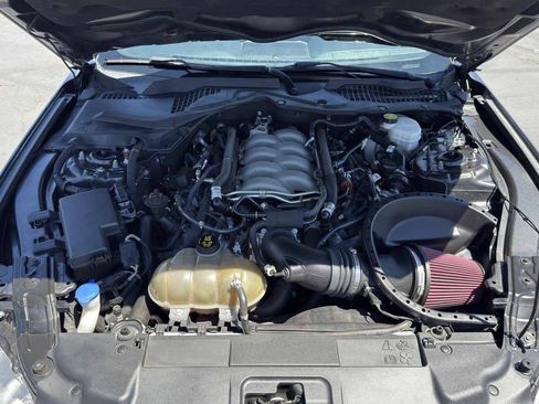 Used 2020 Ford Mustang GT w/ Equipment Group 301A RWD image 10