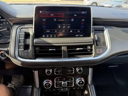 Used 2021 GMC Yukon XL SLT w/ SLT Premium Package AWD/4WD image 36