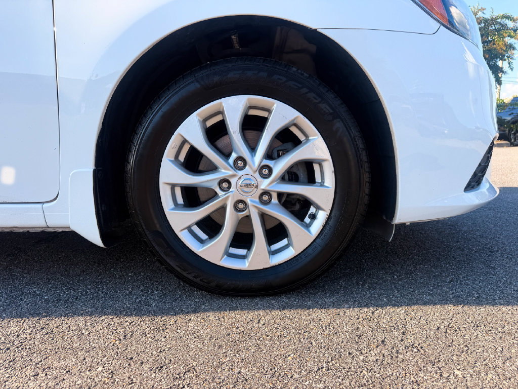 Used 2017 Nissan Sentra SV w/ Style Package FWD image 35