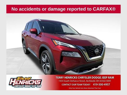Used 2022 Nissan Rogue Platinum AWD/4WD image 1