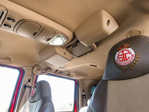 Used 2004 Ford Excursion Eddie Bauer image 22