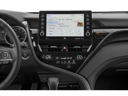 Certified 2024 Toyota Camry XLE FWD image 22
